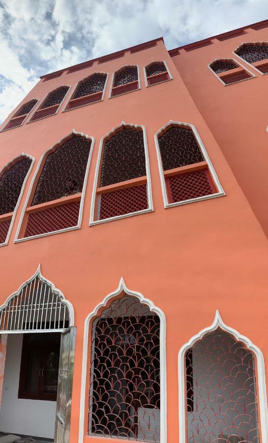 Nikunj Ashram Hotel Vrindavan Ngoại thất bức ảnh